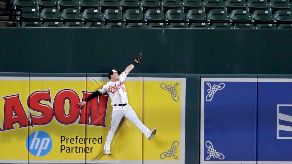 Hays robs Guerrero, Jays sweep Orioles with 8-4 victory