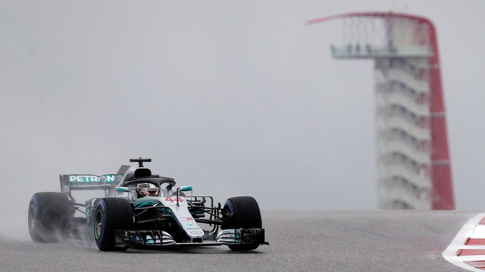 Hamilton fastest in wet 1st practice at US Grand Prix