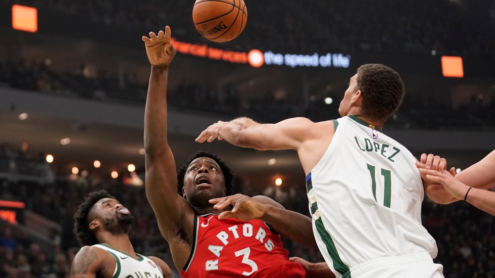 Antetokounmpo scores 36, Bucks beat Raptors 115-105
