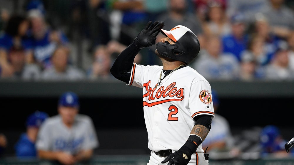 Villar hits record-setting HR, Orioles beat Dodgers 703