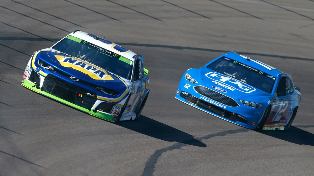 The Latest: Harvick gets flat tire while leading at Phoenix