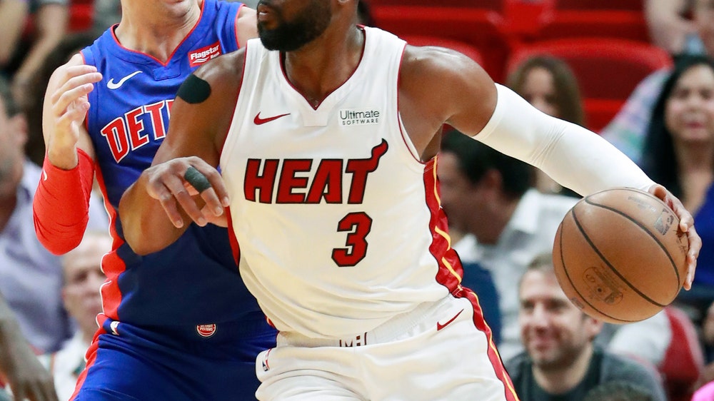 Heat start 2nd half on 21-0 run, top Pistons 108-74