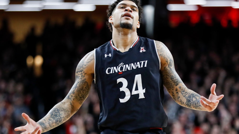 Cumberland scores 25, Cincinnati routs UCLA 93-64