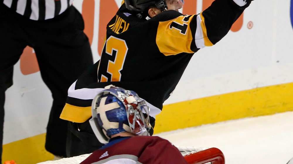 Tanev lifts Penguins over Avalanche 3-2