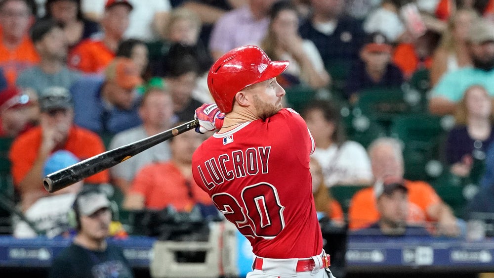 Angels' Lucroy carted off, hospitalized after collision
