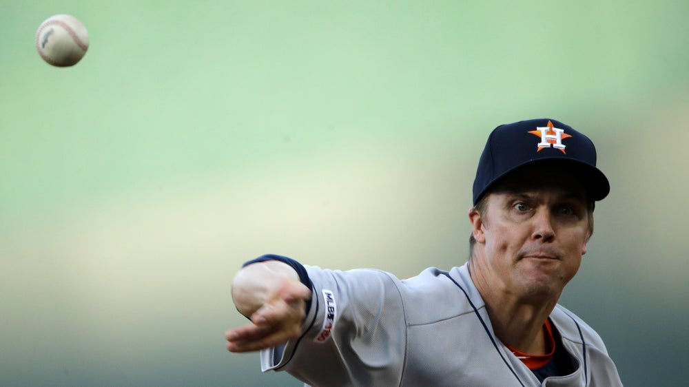 Greinke finally gets win over old club, Astros top Royals