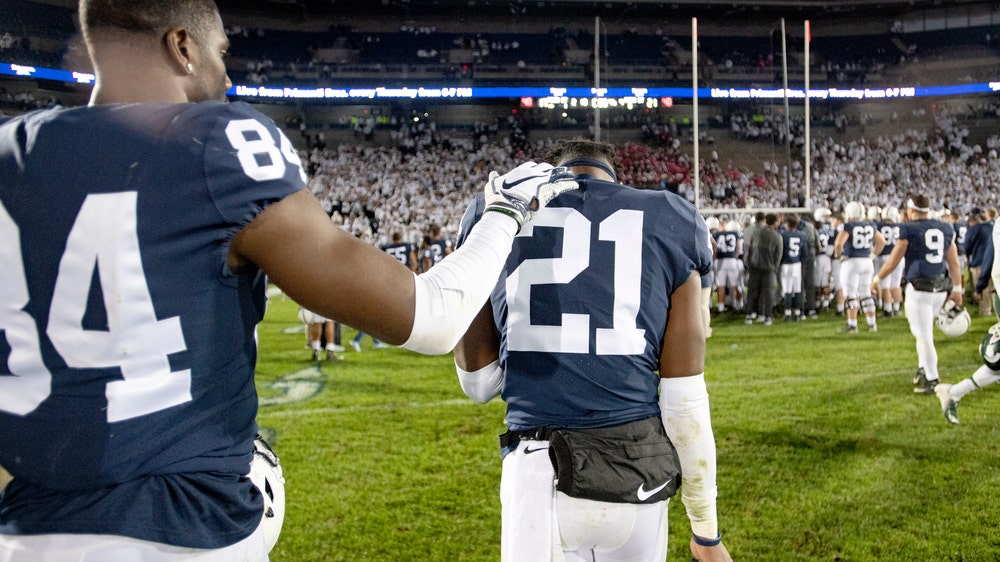AP Top 25 Takeaways: Is anybody good? Contenders flail