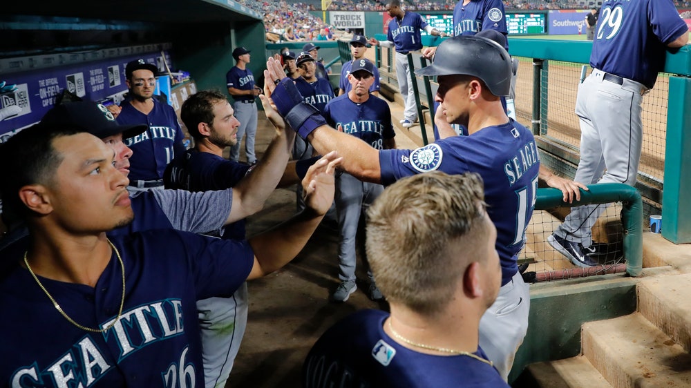 Six-pack for M's: Seattle wins 6th in row, 8-5 at Texas