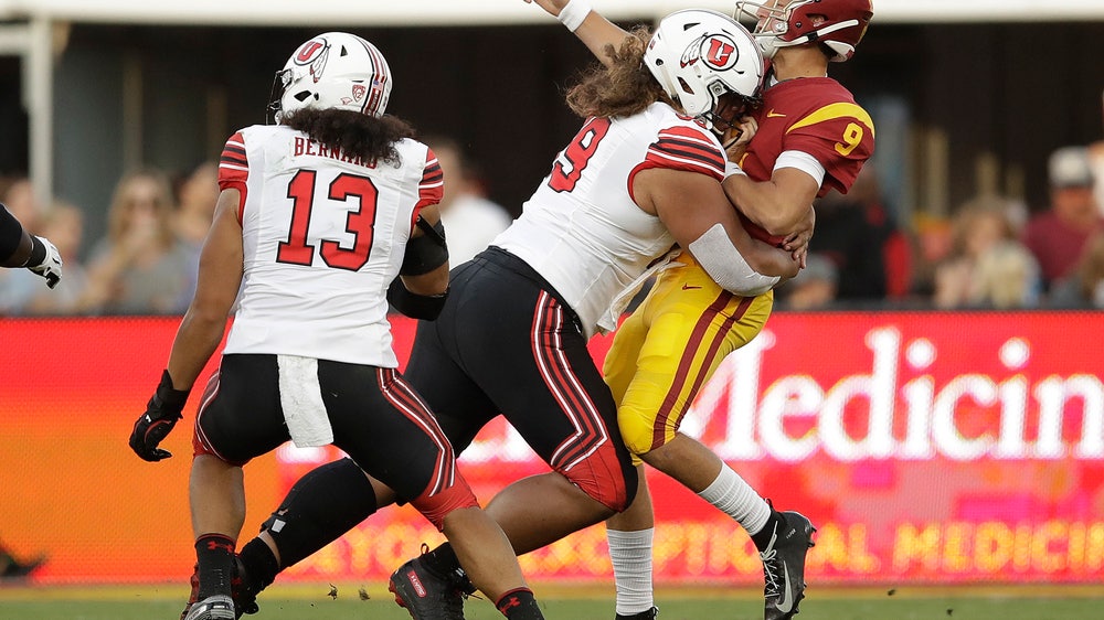USC QB Slovis knocked out of Utah game on second play