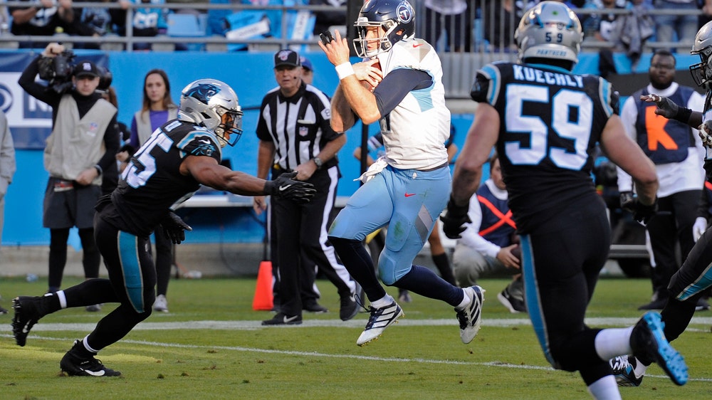 Titans struggled to get Henry involved early, fall to 4-5