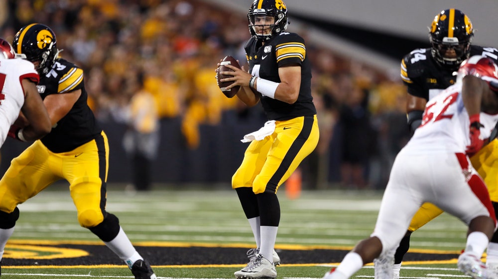 Stanley, Sargent lead No. 20 Iowa past Miami (Ohio)