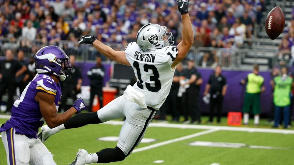 Raiders start long road stretch with 34-14 loss to Vikings