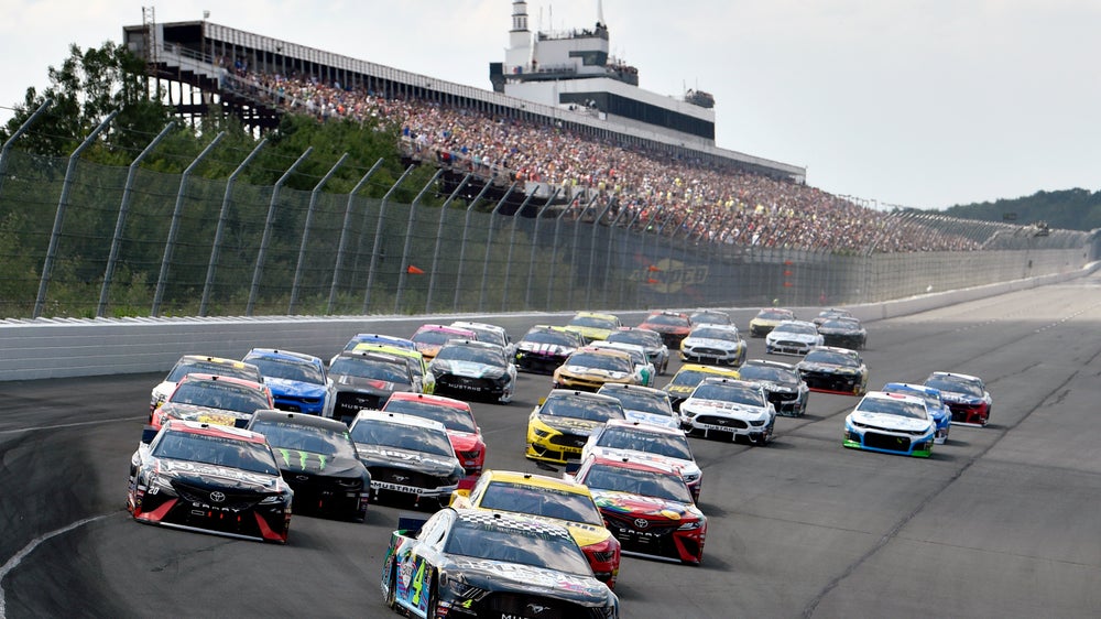 Hamlin stamps himself a championship contender at Pocono
