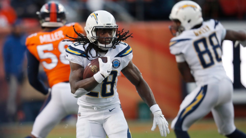 Chargers' Gordon expected to play after being activated