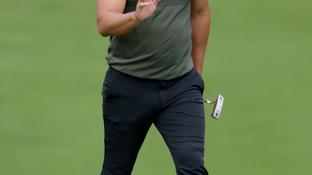 O’Hair has early lead at Northern Trust, Mickelson 1 behind