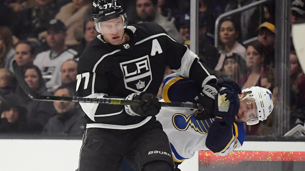LaDue scores go-ahead goal, Kings rally to beat Blues 4-3