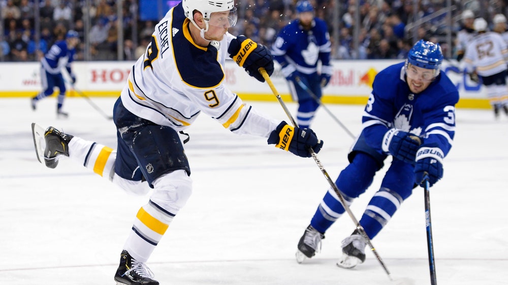 Matthews scores twice as Maple Leafs hang onto beat Sabres
