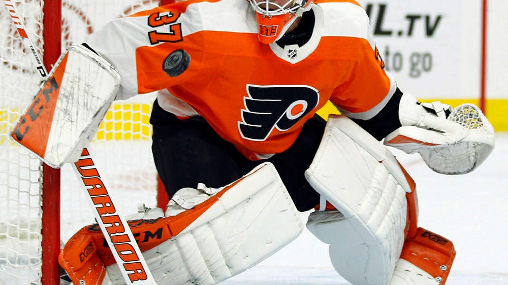 NHL addressing goalies' issues with smaller chest protectors