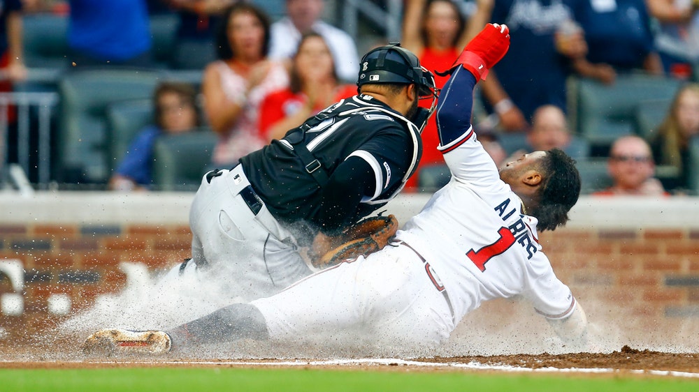 Keuchel's rare 2-run single helps Braves top White Sox 11-5