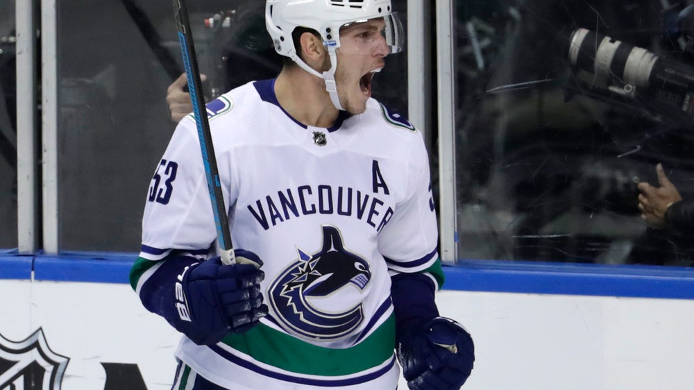 Horvat’s goal in 3rd period lifts Canucks past Panthers 3-2