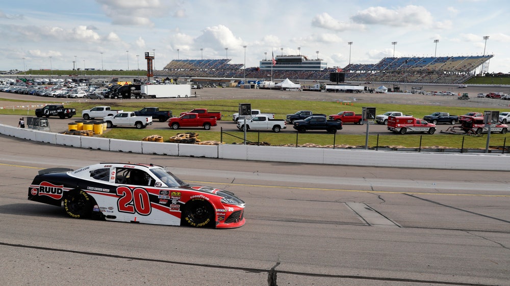 Bell wins at Iowa for 4th victory of 2019