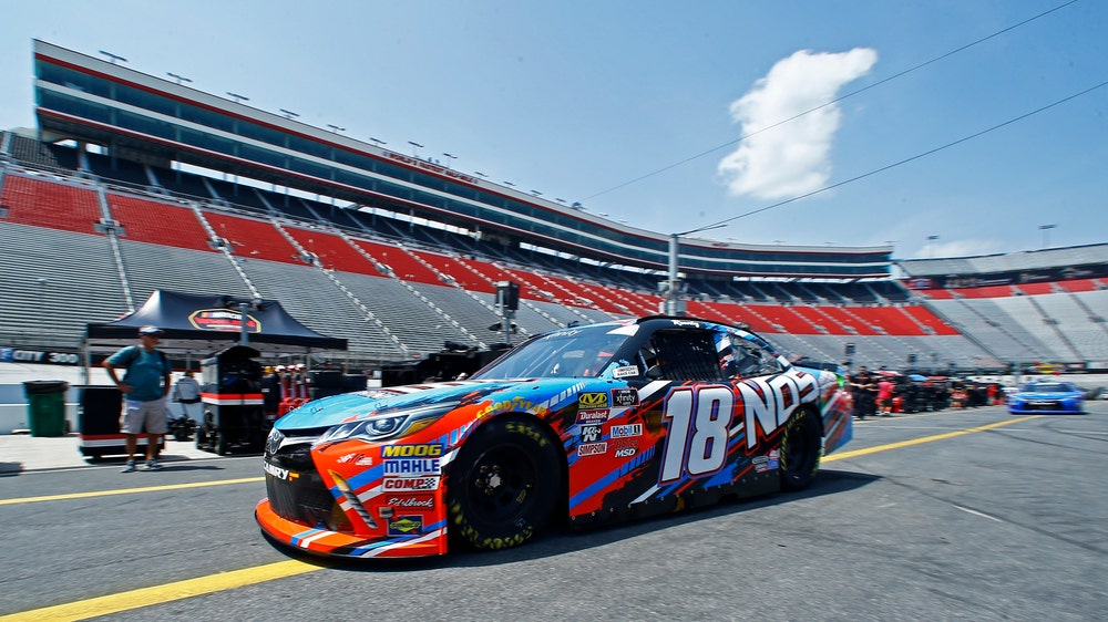 NASCAR moves Saturday night start at Bristol up 1 hour