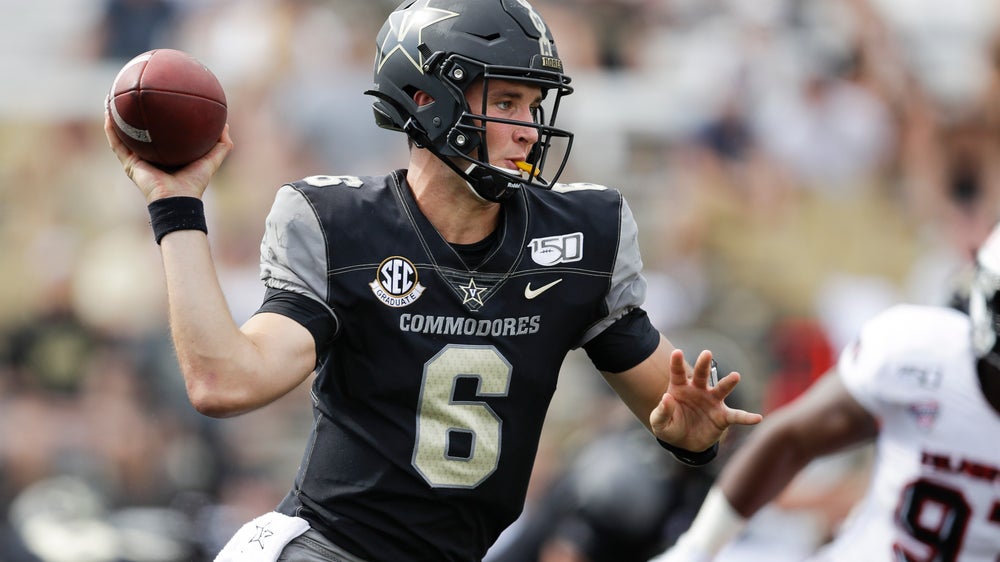 Vaughn, Neal lead Vanderbilt over Northern Illinois 24-18