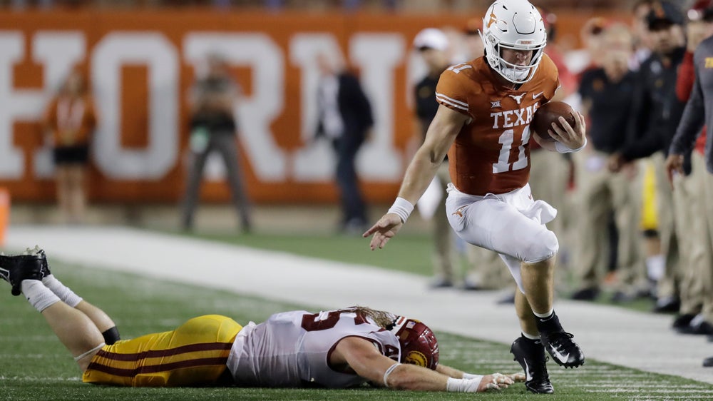 Ehlinger 2 touchdown passes lead Texas over No. 22 USC 37-14