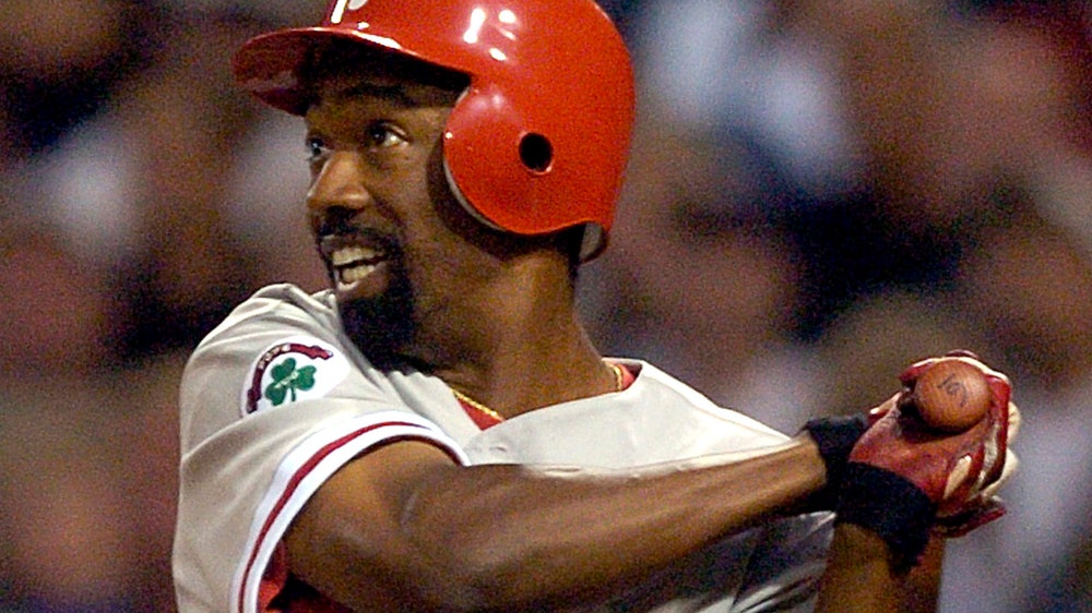 The Latest: Reporter lauds Cubs for response to fan gesture