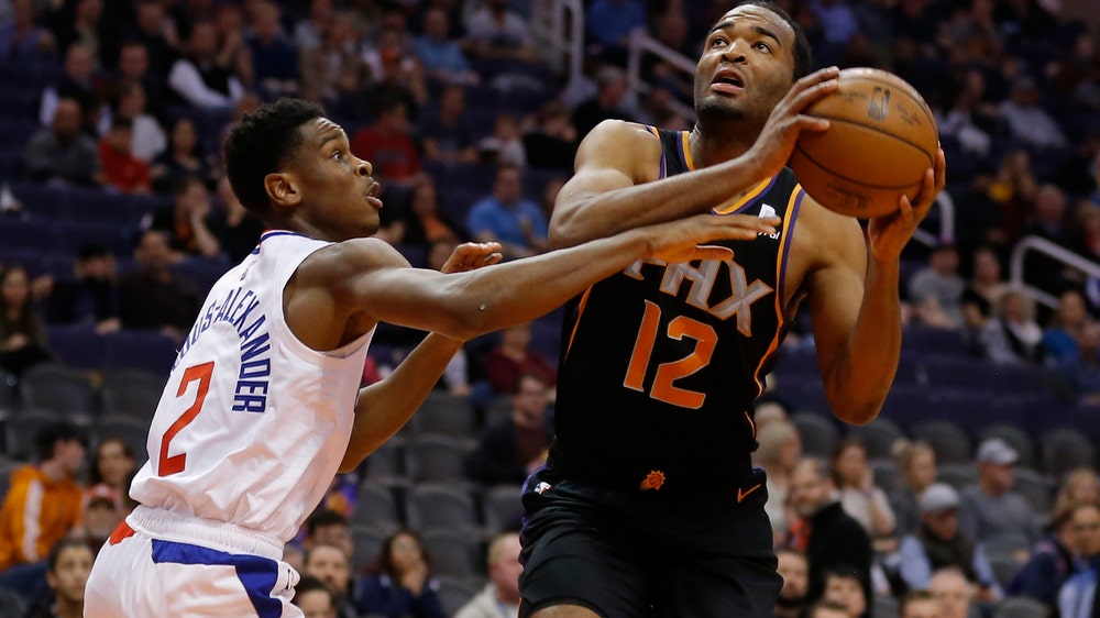Clippers beat up on Suns again, win 121-111
