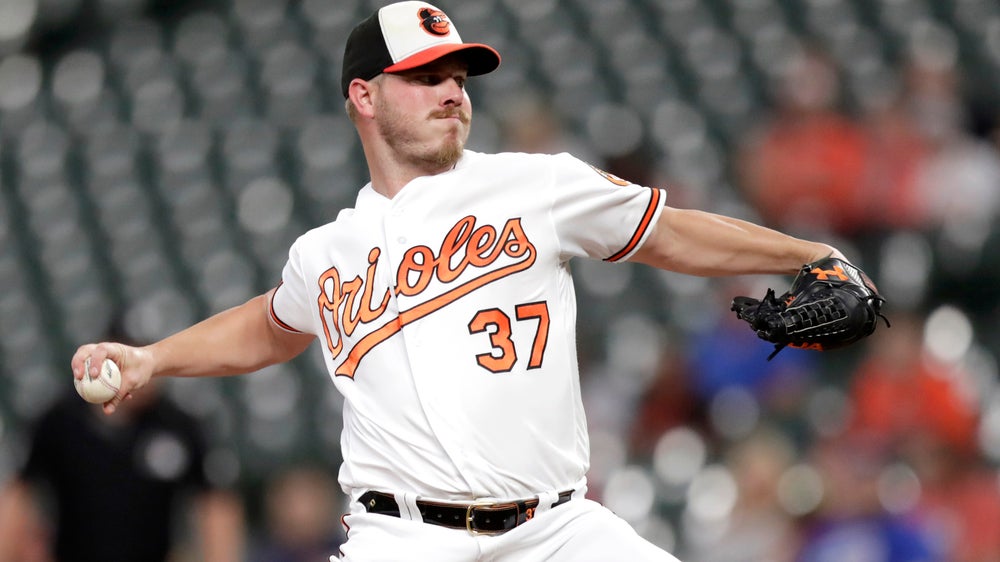 Grichuk slam negates Buchholz dud as Jays beat Orioles 11-10