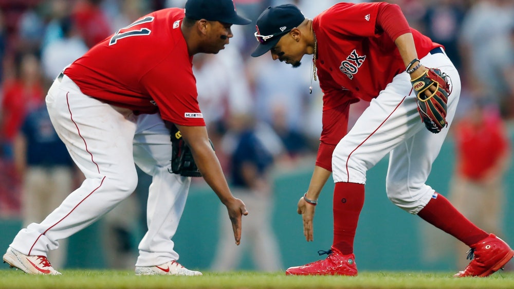 Martinez, Benintendi hit homers, Red Sox pound Yankees 9-5