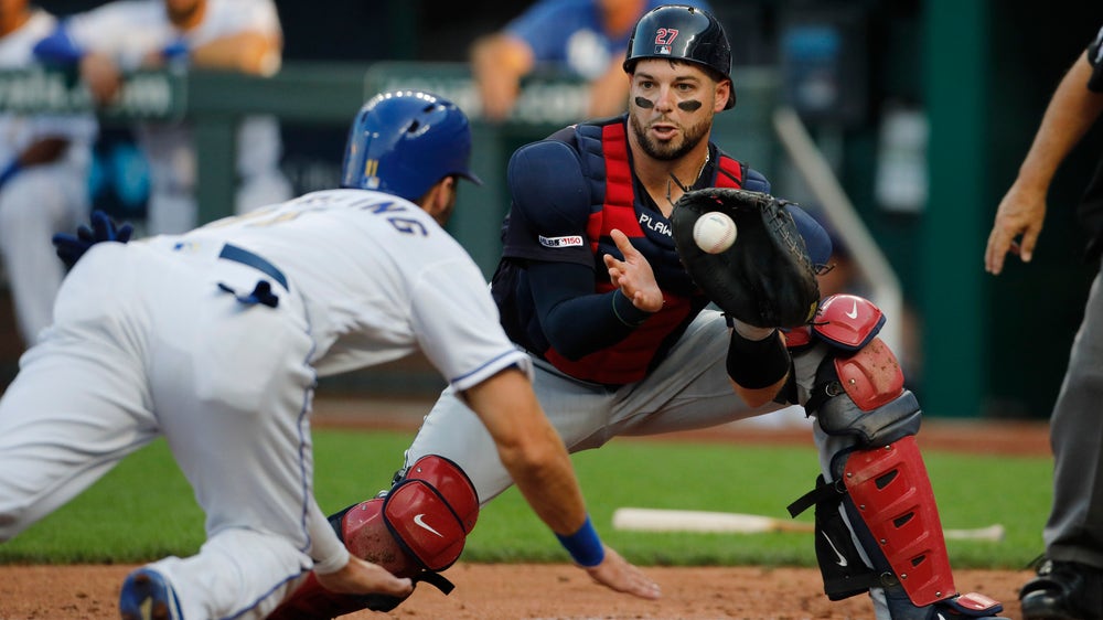 Ramirez's 3-run homer leads Indians over Royals 8-3