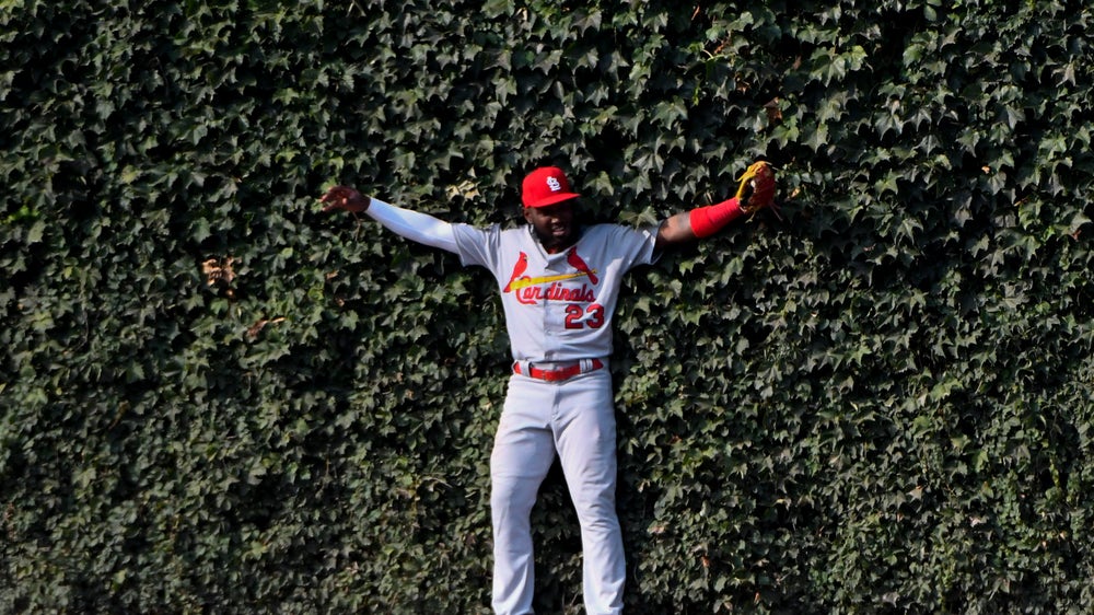 LEADING OFF: Astros on verge of clinch, Cards baffling Cubs