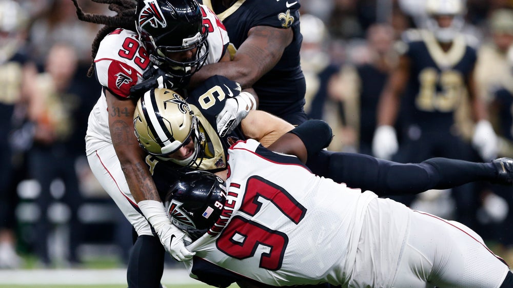 Saints sunk by stagnant offense, defensive penalties