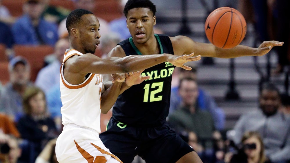 Roach scores 21 as Texas beats Big 12 co-leader Baylor 84-72