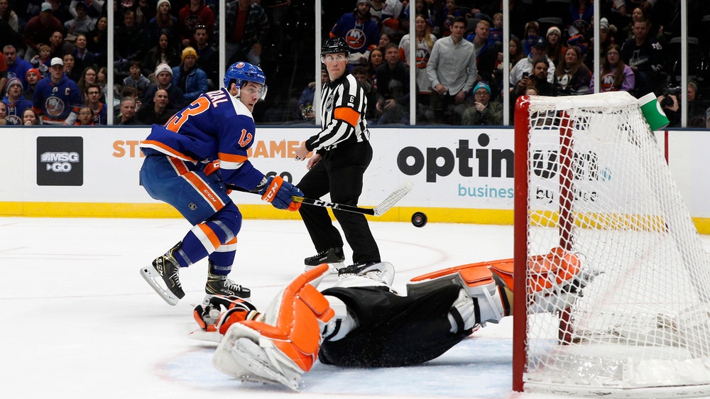 Silfverberg, Henrique lead Ducks past Islanders 6-5