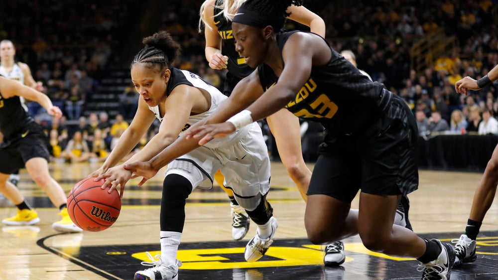 Gustafson, Iowa blow past Missouri 68-52