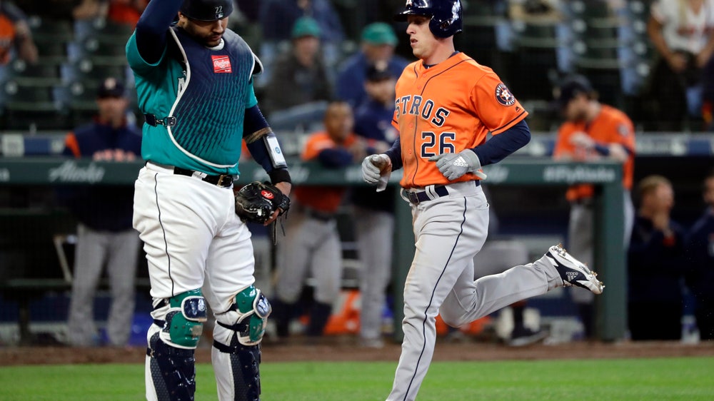 Straw's 3B in 14th lifts Astros over pesky Mariners 8-7