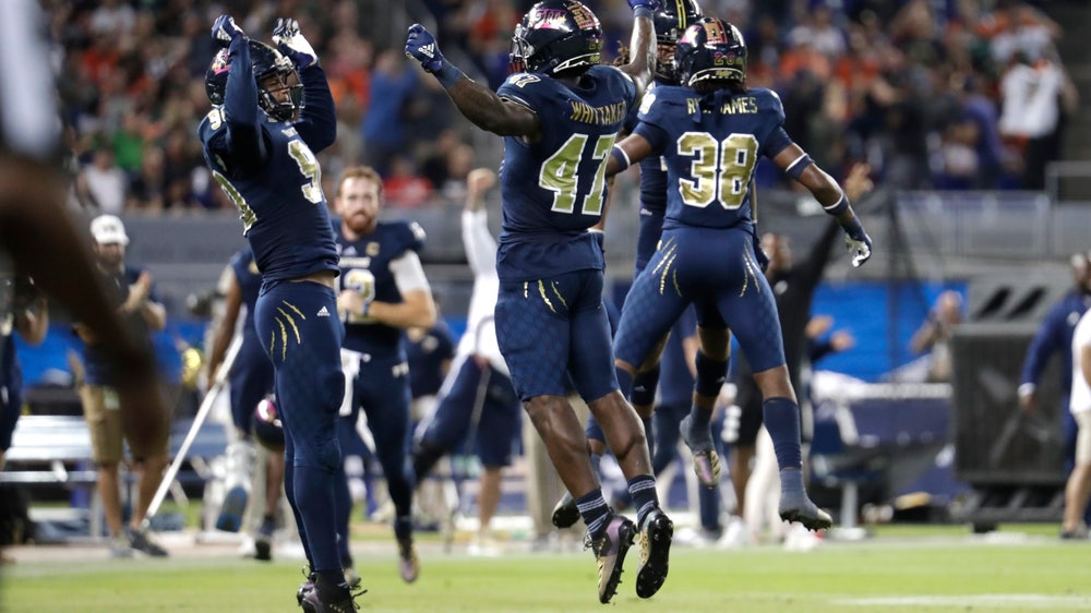 A crosstown rivalry stunner: FIU defeats Miami, 30-24