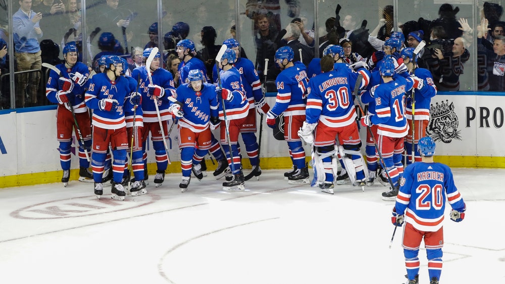 Kakko scores 2, lifts Rangers past Penguins 3-2 in OT