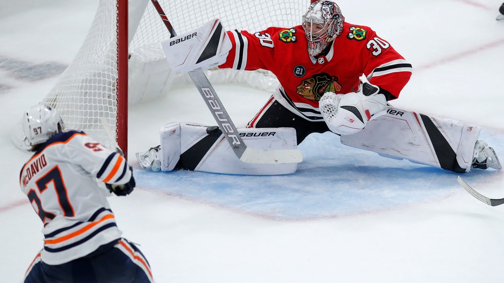 McDavid gets OT winner as Oilers beat Blackhawks 2-1