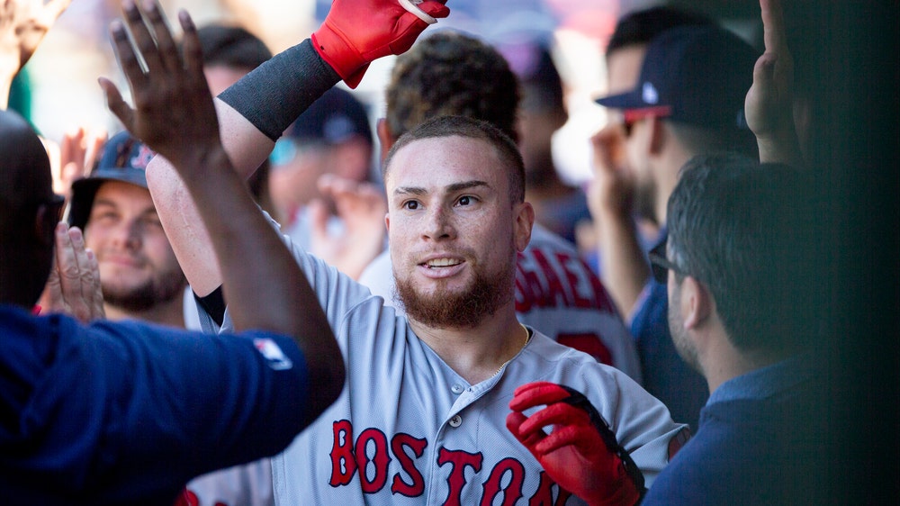 Vázquez homers twice, drives in 5, Red Sox beat Phillies