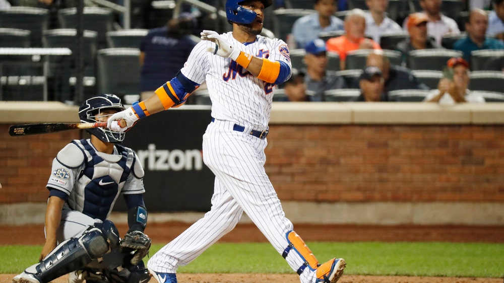 Canó's 1st 3-homer game leads Mets over Padres 5-2
