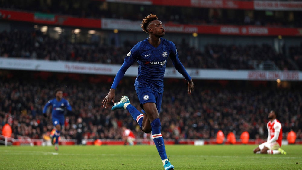 Chelsea comes back to win 2-1 at Arsenal in Premier League