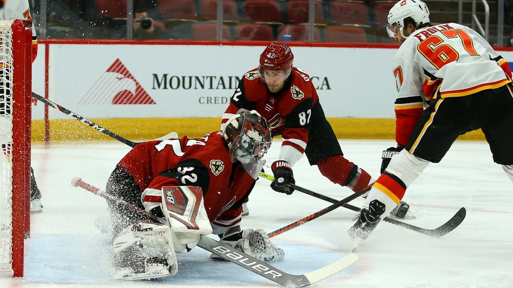 Flames' win streak at 6 games with 5-2 win over Coyotes