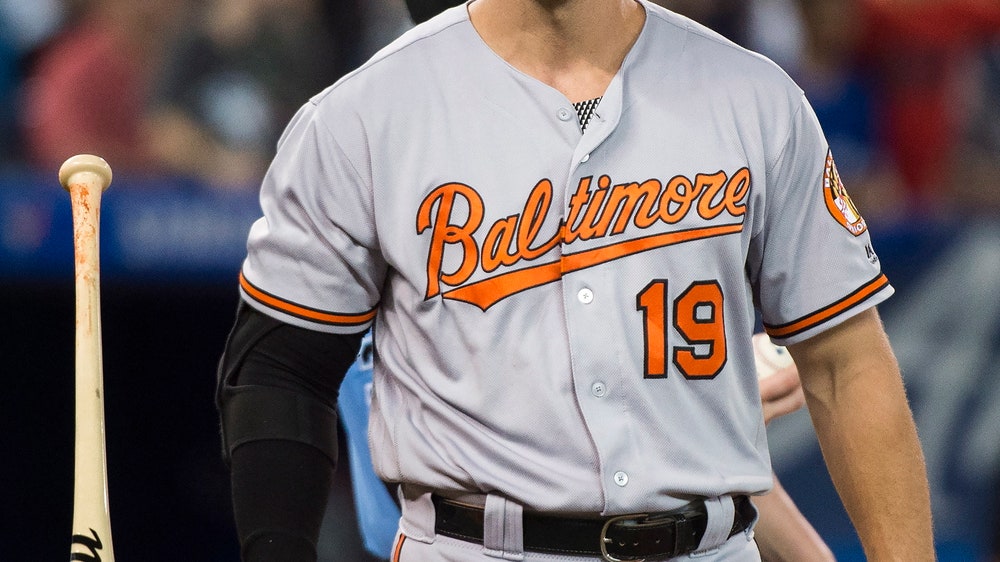 Davis, Orioles stumble together in historically awful season