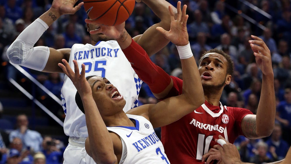 Herro’s 29 points rally No. 4 Kentucky past Arkansas 70-66