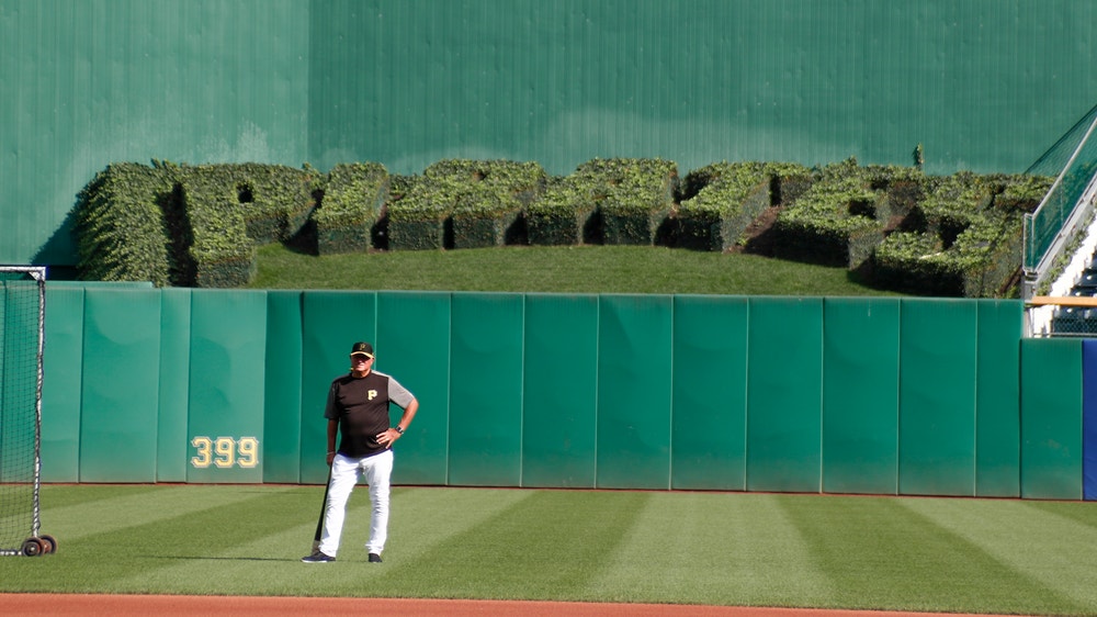 Pirates' Crick has finger surgery after clubhouse fight