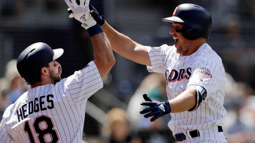 Lucchesi, long balls carry Padres to 8-3 win over Mariners